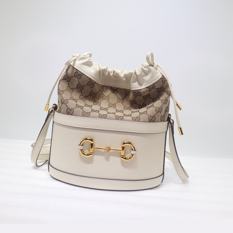 G*u*i bucket bags